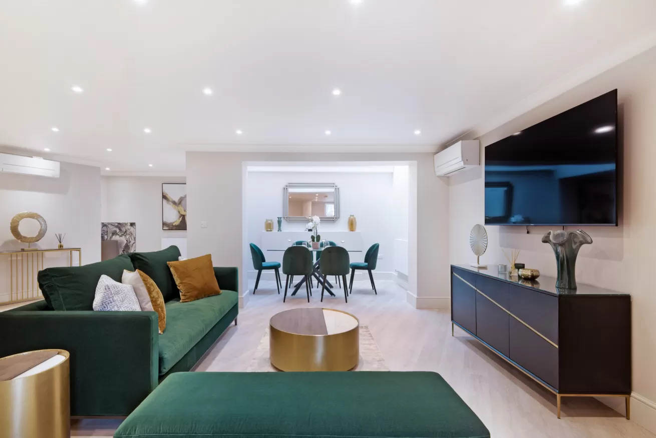 Suite 7: 2 bedroom luxury serviced apartment at 3 Connaught Street, London W2